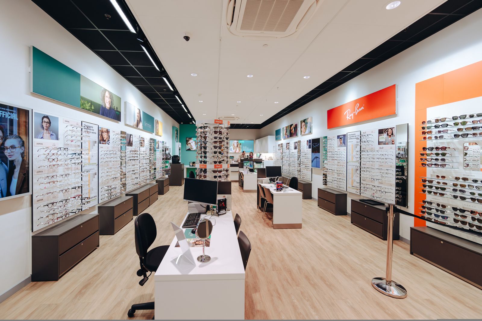 Pearle Opticiens