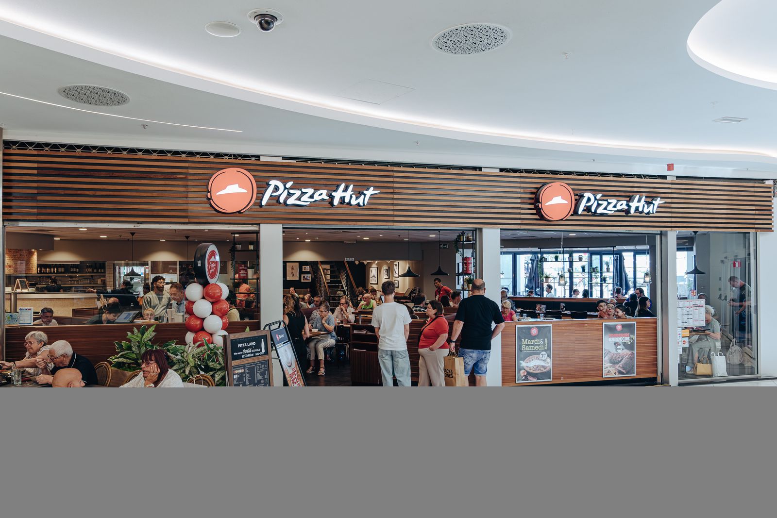 Pizza Hut