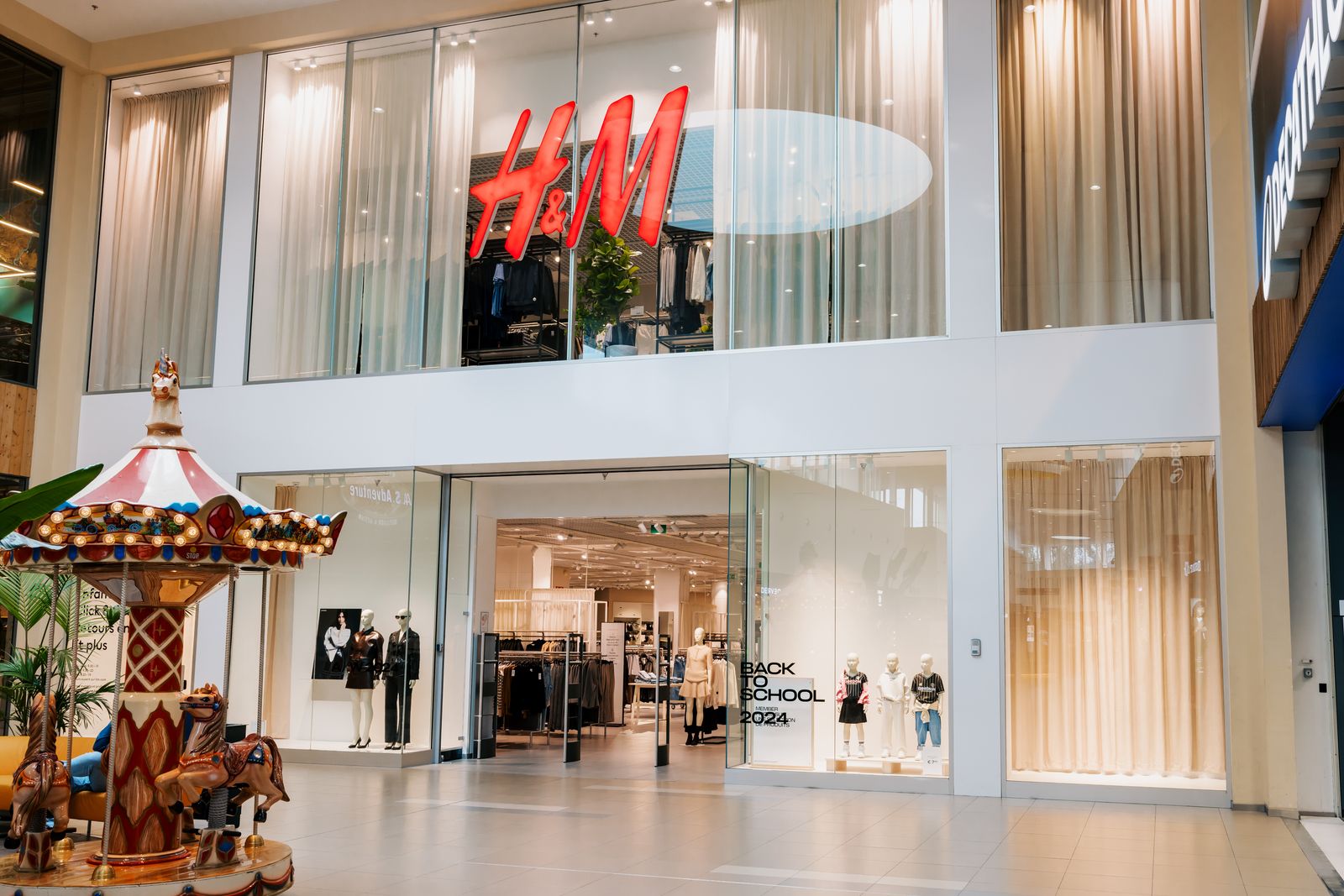 H&M