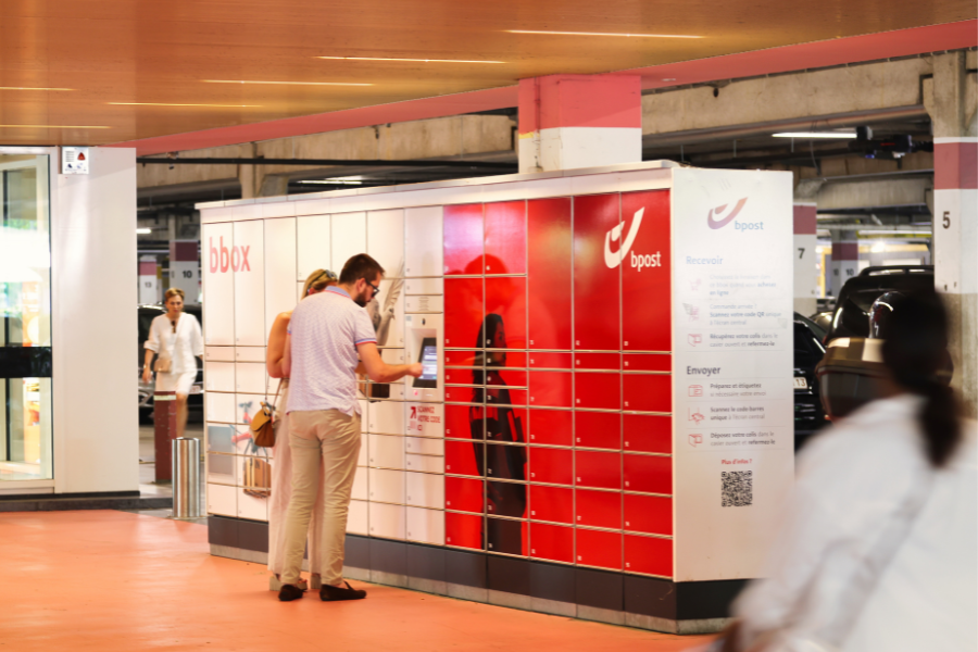 distributeur colis