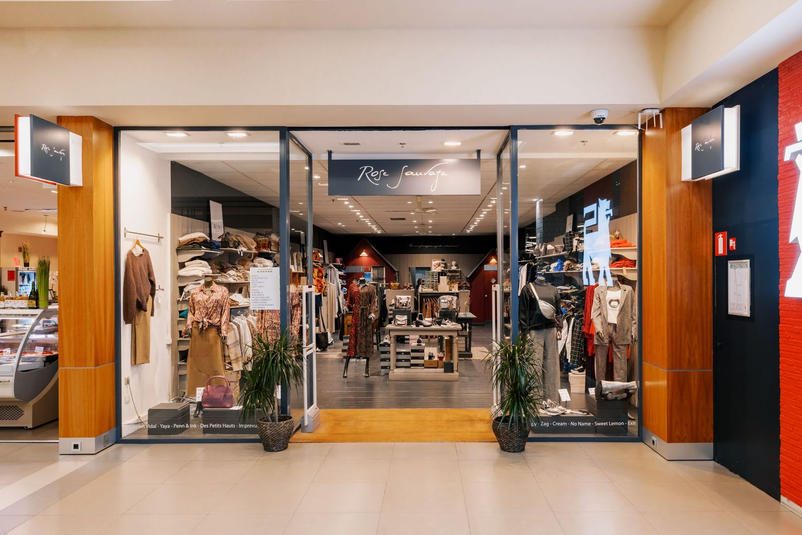 Rose sauvage storefront